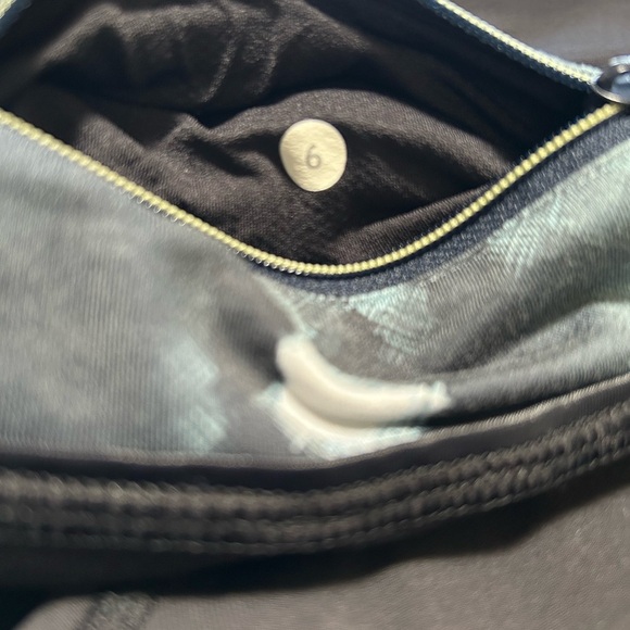 lululemon athletica Leggings Size 6 - Picture 4 of 5